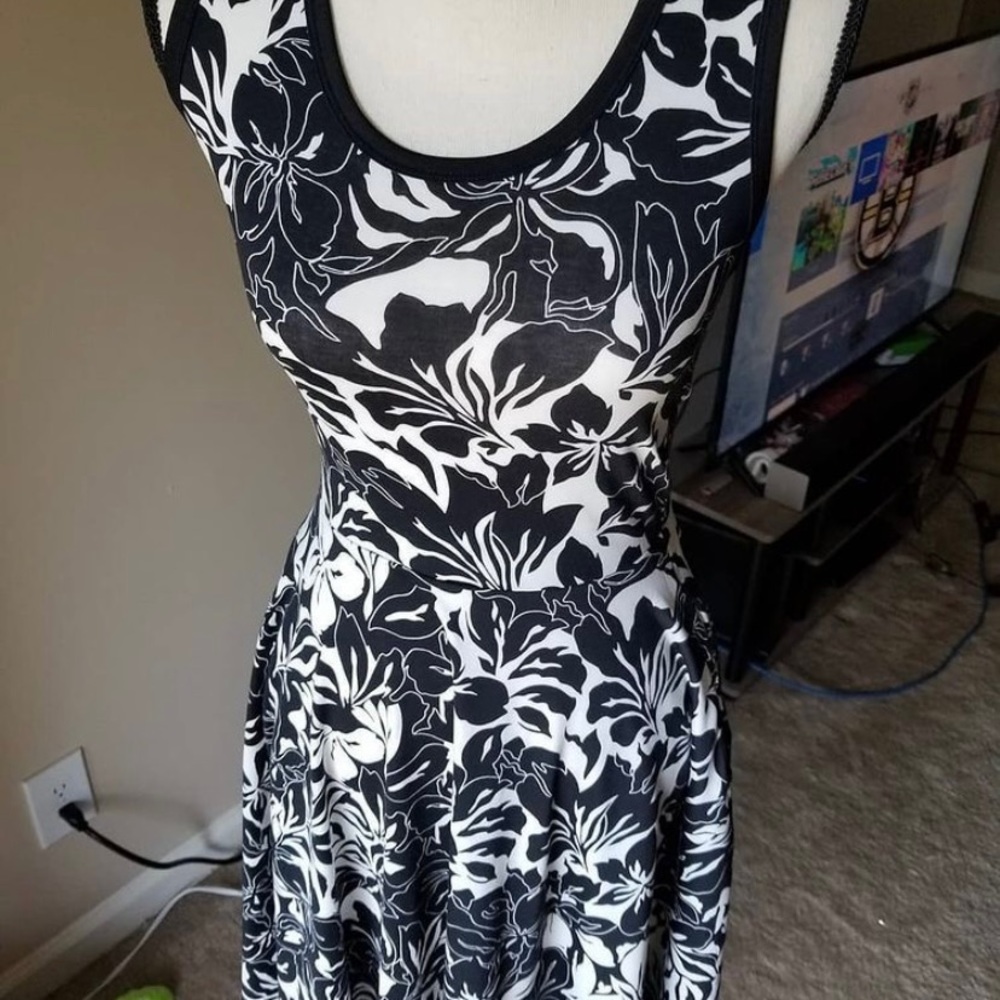 LuLaRoe Nicki